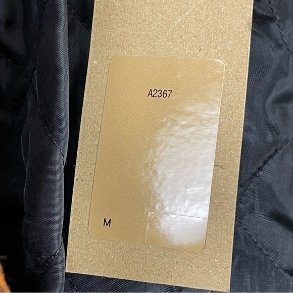 Levi’s Leopard Print Sherpa Tucker Jacket Size Medium Women IRREGULAR - Picture 13 of 15